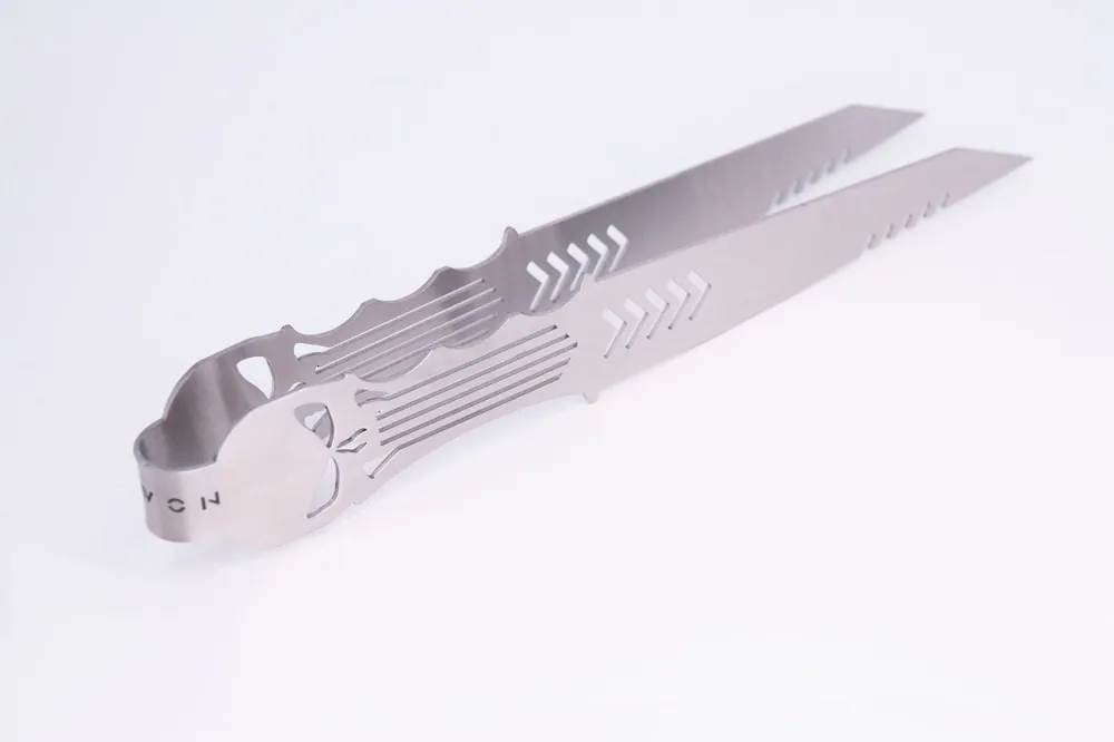 Nomad Skull Hookah Tongs