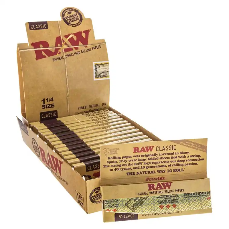 Raw Classic 1 1/4 Rolling Papers – 24 pack Display